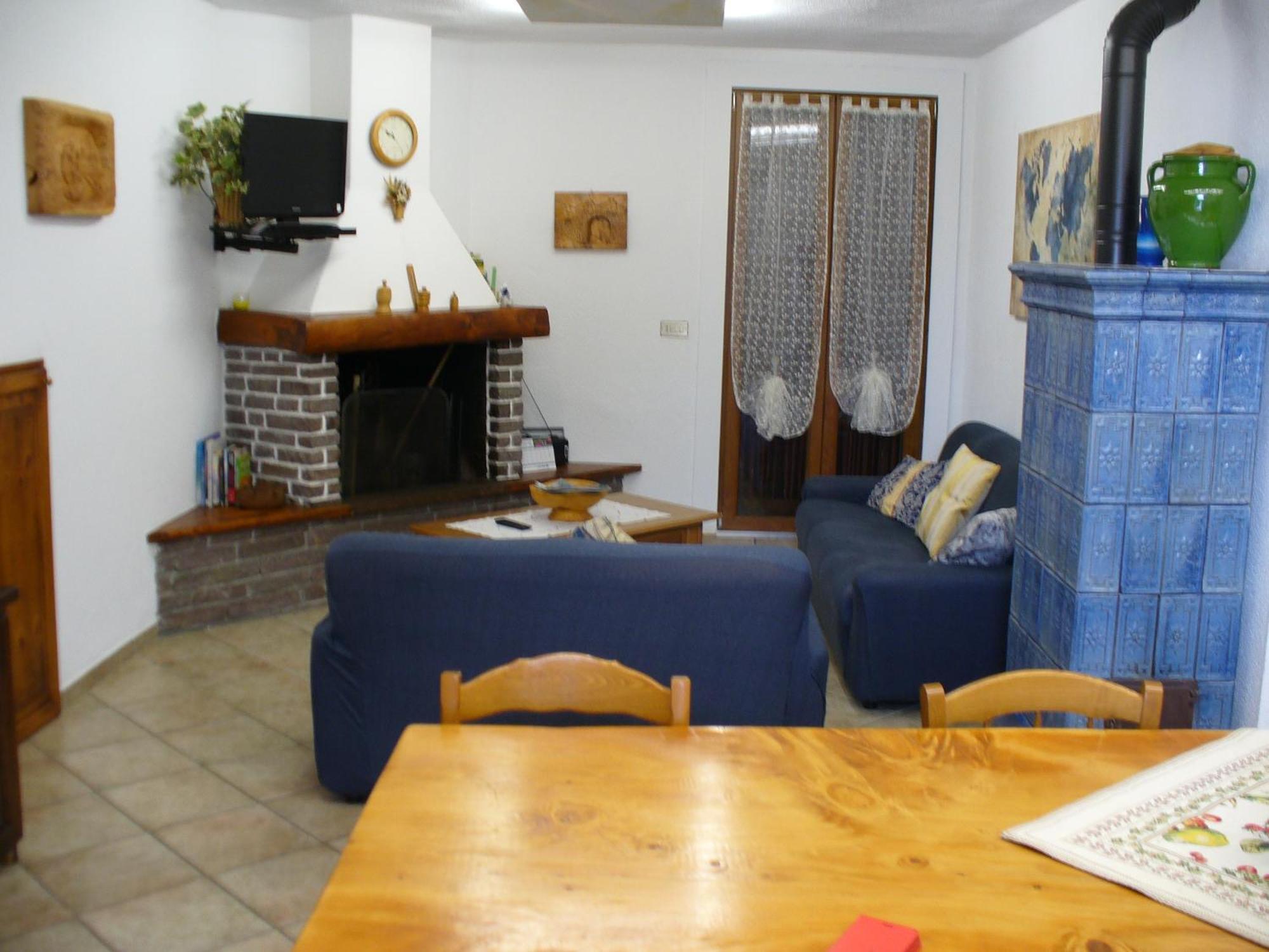 Casa Valentino Villa Corteno Golgi ภายนอก รูปภาพ