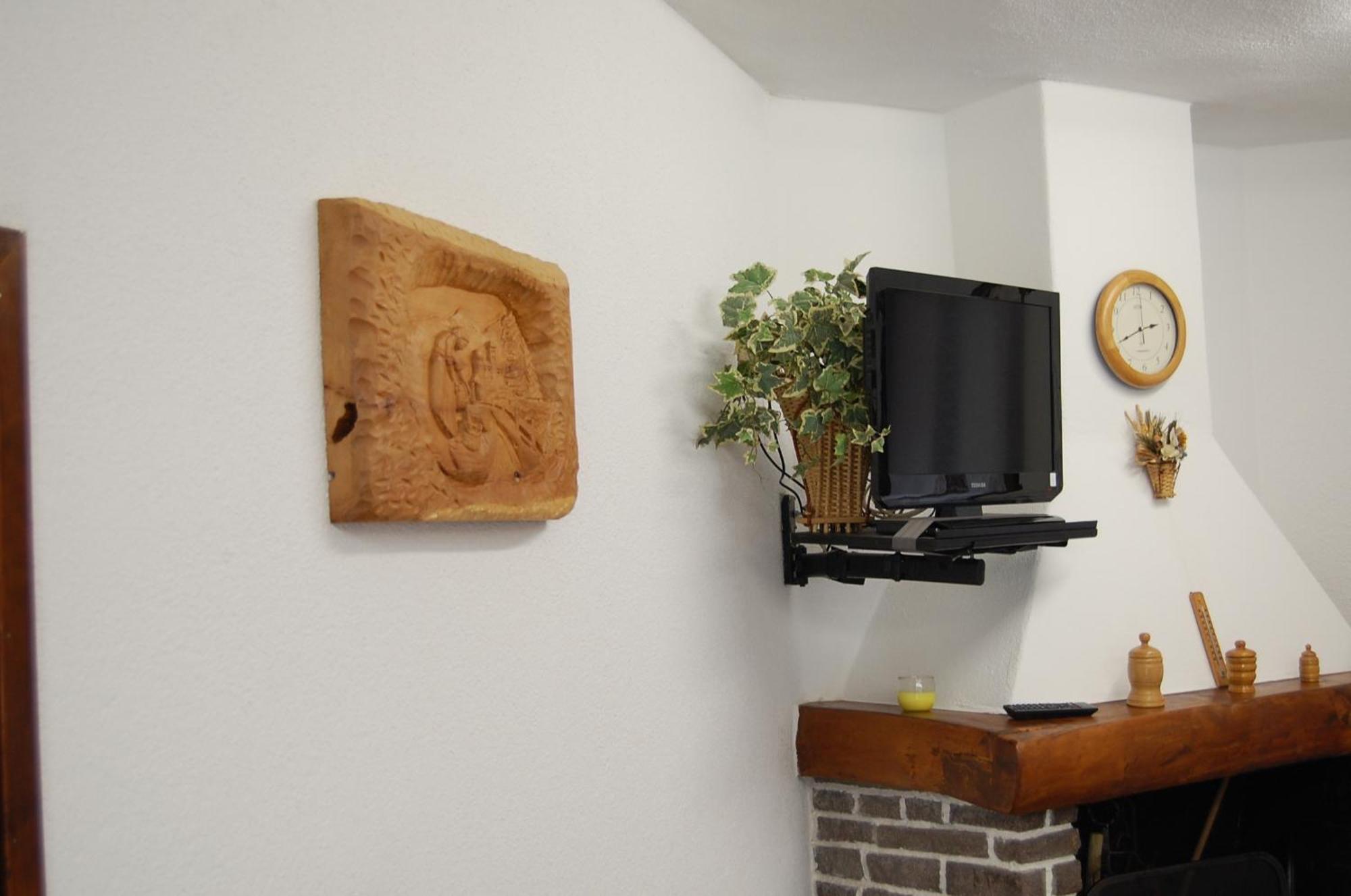 Casa Valentino Villa Corteno Golgi ภายนอก รูปภาพ