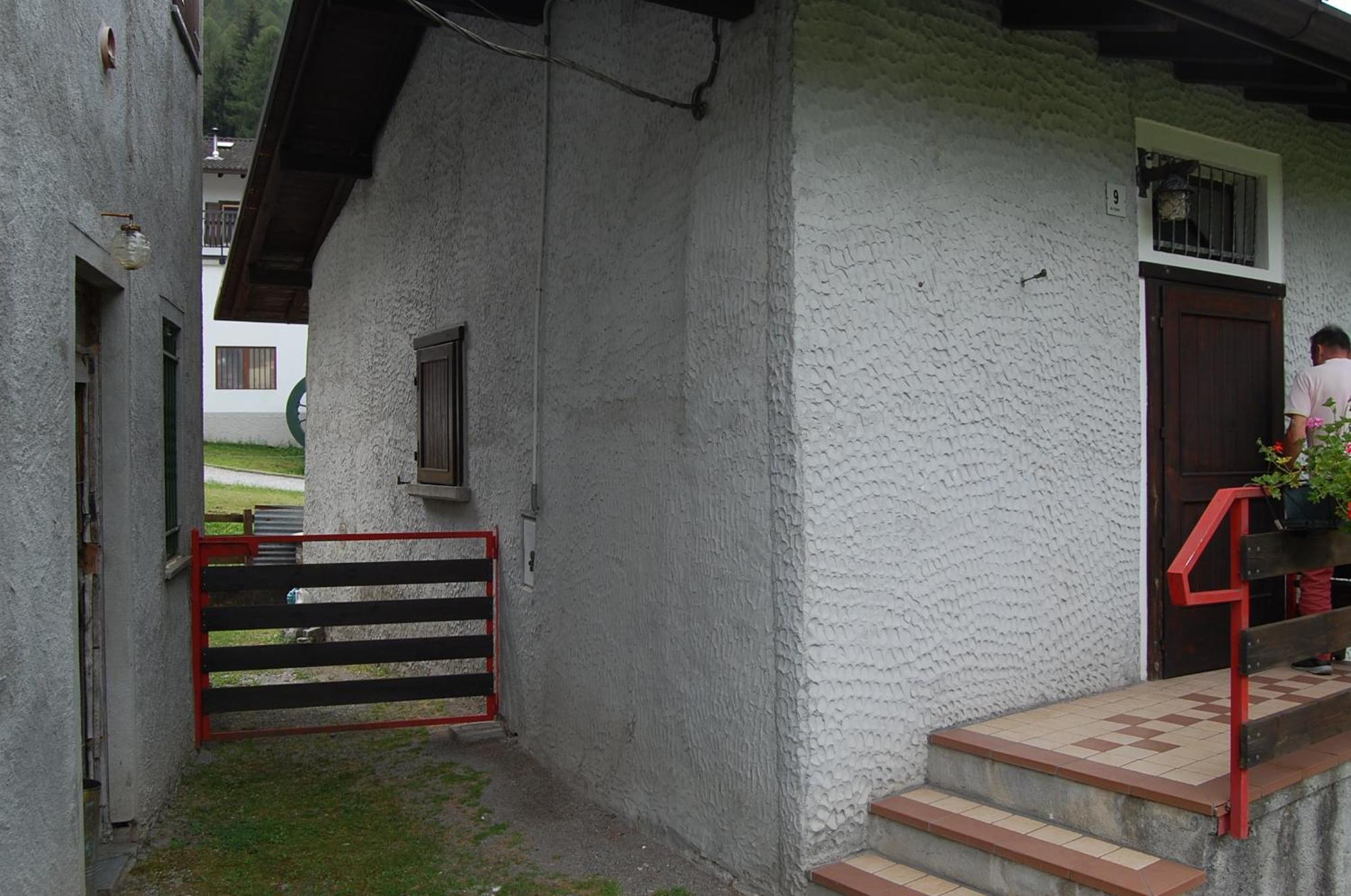 Casa Valentino Villa Corteno Golgi ภายนอก รูปภาพ